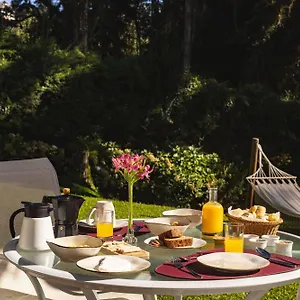https://i-am-boutique-by-unna.camposdojordaohotels.net